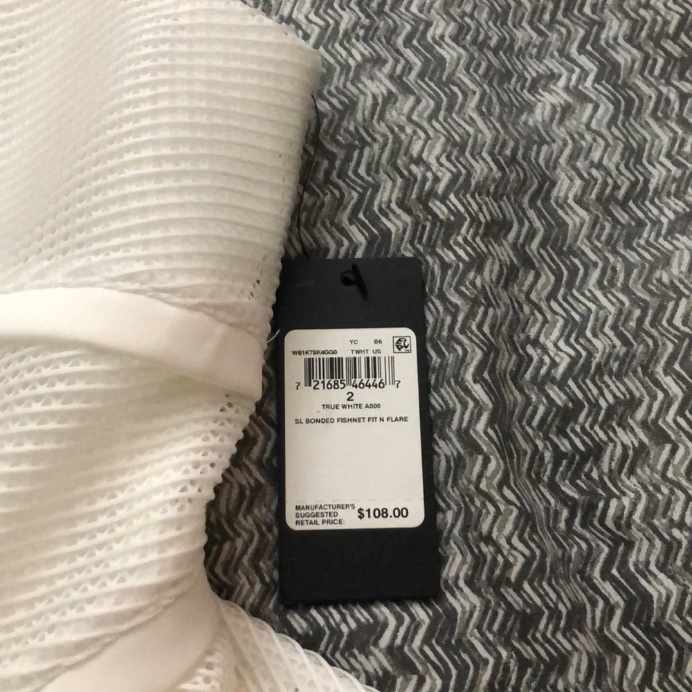 Dress - Picture 4 of 5
